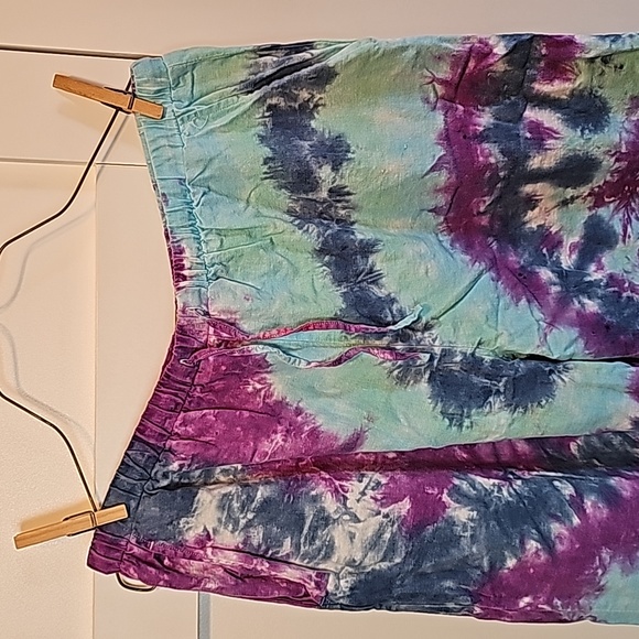 Tie dye Capri pants size L - Picture 5 of 5